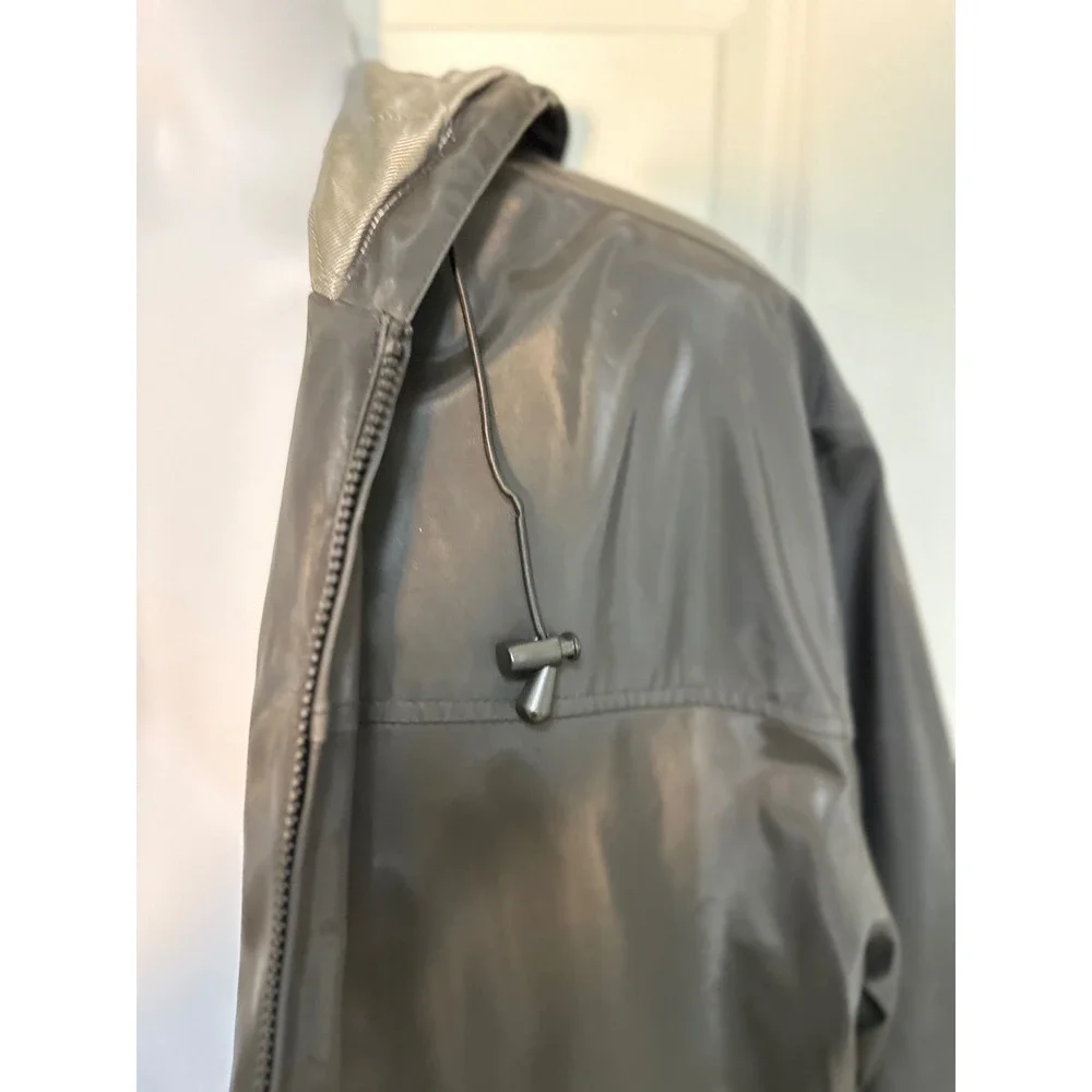 Northwest Territory Mens Large Black Hooded Rain Jacket‎ Windbreaker Coat